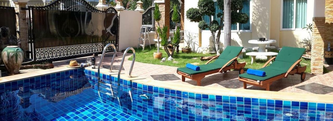 Yoch Pool Villa Pattaya Exteriör bild