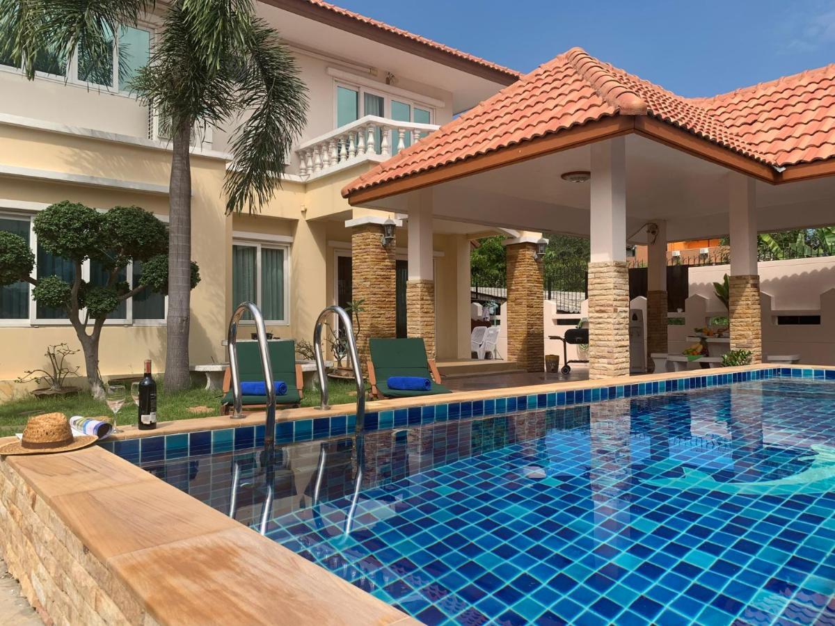 Yoch Pool Villa Pattaya Exteriör bild